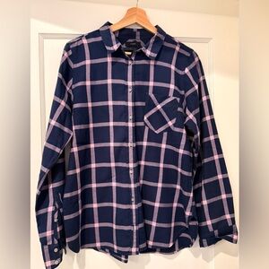 EUC J Crew Navy and Pink Plaid Flannel Shirt - Size 10